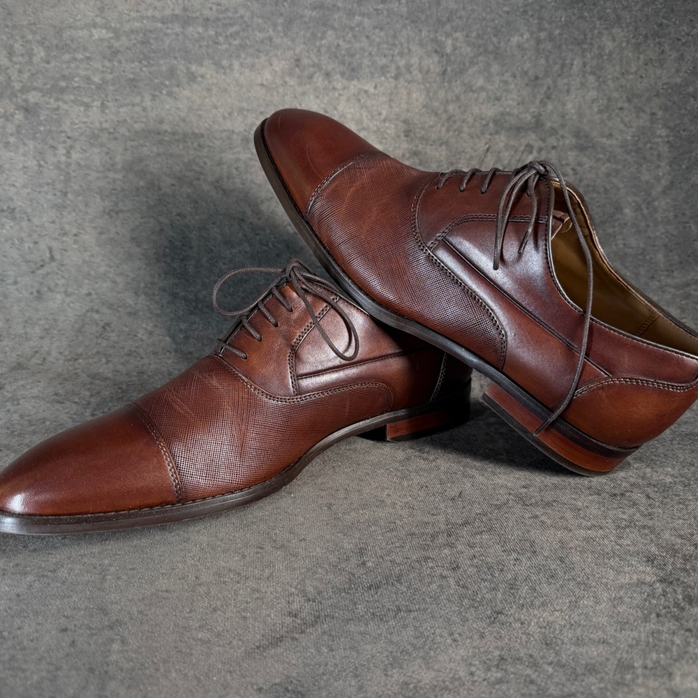 Steve Madden Men's Brown Leather Cap-Toe Oxfords